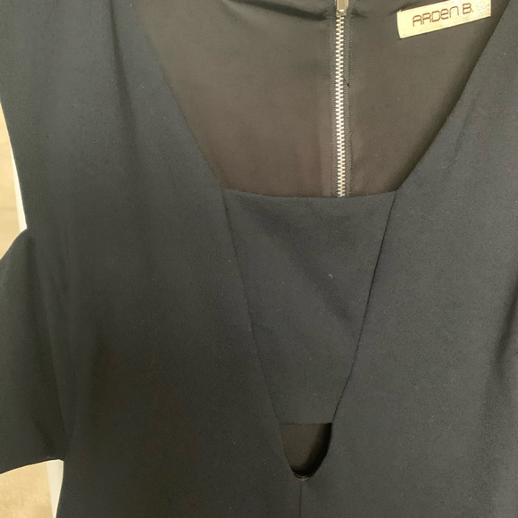 ARDEN B. Small black dress - Picture 3 of 9